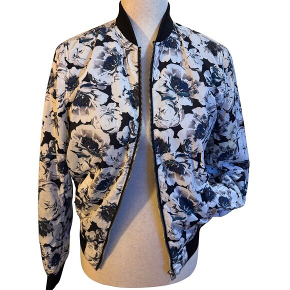 Forever 21 Floral Bomber Jacket – Black & White – Size S - Picture 2 of 5